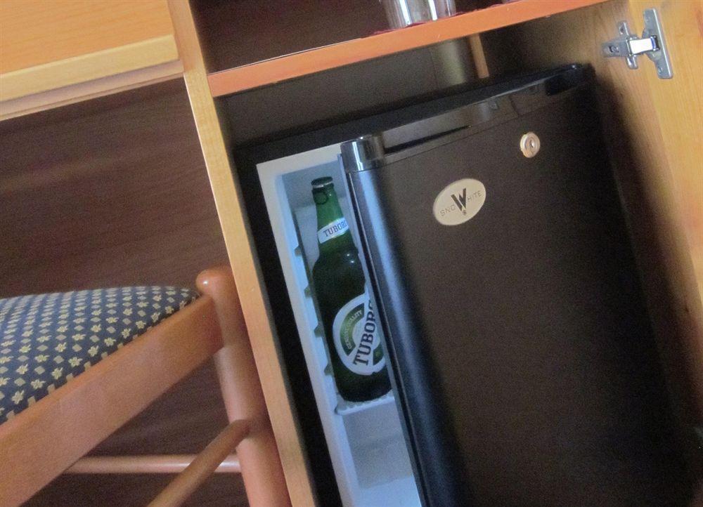 Hotel Marina 토리델베나코 외부 사진